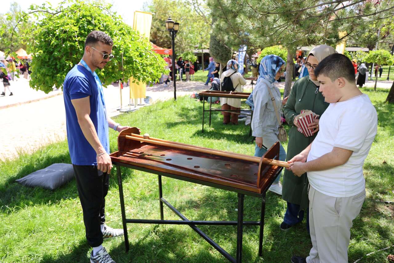 Konya Büyükşehir, özel bireyler için bir haftaya yüzlerce mutluluk sığdırdı 14
